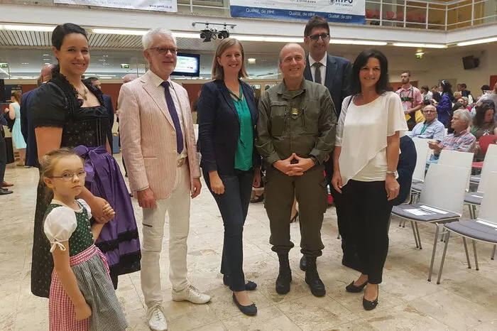 Die 32. „CEI“-Konferenz (kurz für Caretakers of the Environment International) gastiert in der Bezirkshauptstadt, 260 Schüler und Lehrer aus aller Welt sowie ein internationales Betreuerteam fanden sich am Montag zur großen Auftaktveranstaltung im Gymnasium Judenburg ein.