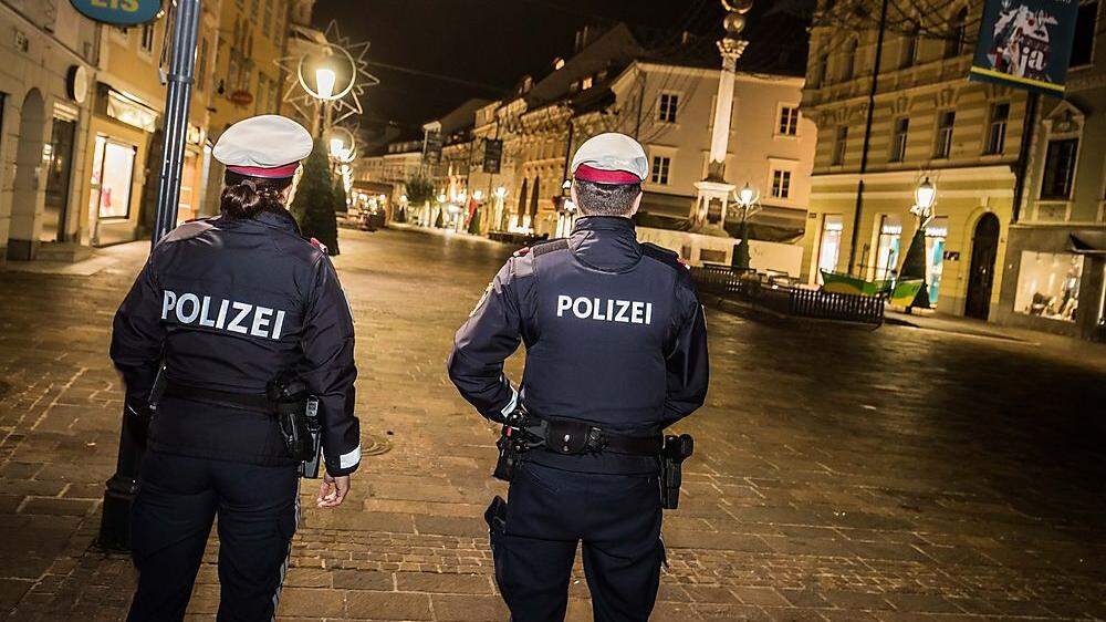 Polizeistreife in Klagenfurt
