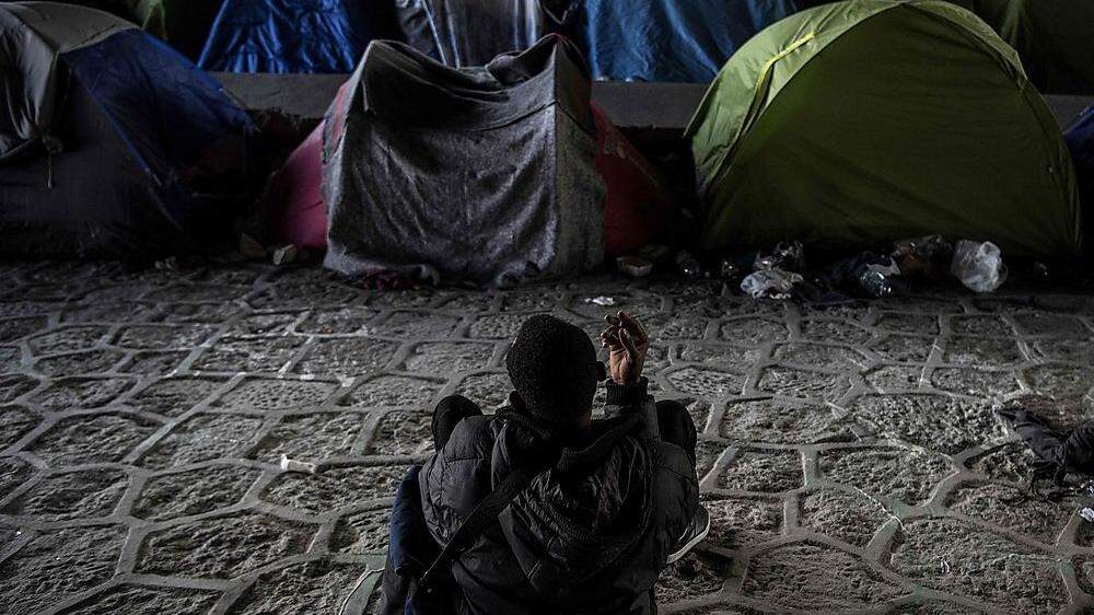 In Frankreich bleibt die Situation im Umgang mit Flüchtlingen aufgeheizt