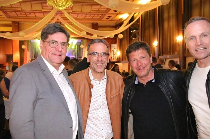 Obmann Daniel Stangl und sein Stellvertreter Jürgen Holler freuten sich, dass auch Bezirkshauptmann Hannes Peißl, Bürgermeister Jochen Bocksruker sowie die beiden Stadträte Andreas Albrecher und Josef Schüller unter den Besuchern waren.