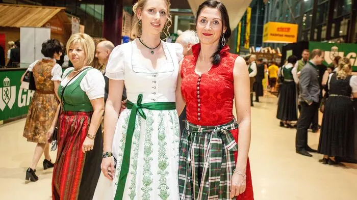 Fesch beinand: Coni und Susi.