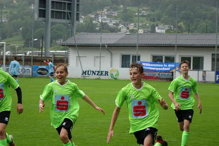 Nino Kutos schoss das alles entscheidende Tor für die Grazer im Finale gegen das BG/BRG Kapfenberg