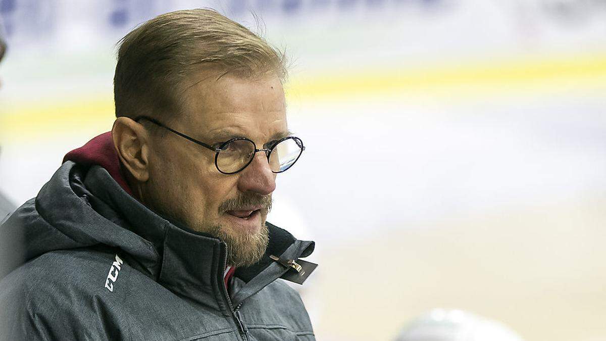 KAC-Trainer Petri Matikainen blickt zurückhaltend in die Serie gegen den VSV