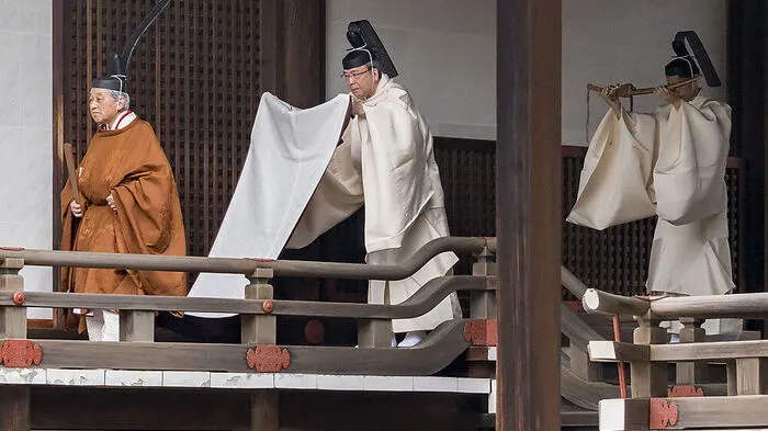 Kaiserwechsel in Japan: Akihito kündigt Göttern Abdankung an