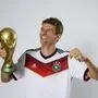 Fotoproduktion mit Thomas Müller als Weltmeister im aktuellen Trikot der deutschen Nationalmannschaft fotografiert am 18.12.2014 in München Fotoproduktion mit Thomas Müller als Weltmeister im aktuellen Trikot der deutschen Nationalmannschaft fotografiert am 18.12.2014 in München

Photo production with Thomas Mueller as World Champion in Current Jersey the German national team photographed at 18 12 2014 in Munich Photo production with Thomas Mueller as World Champion in Current Jersey the German national team photographed at 18 12 2014 in Munich  