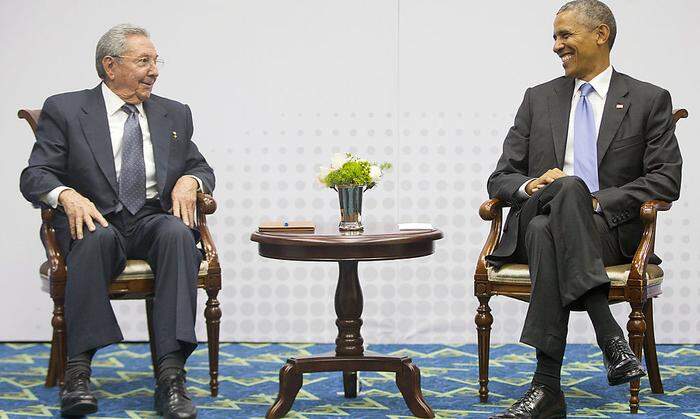 Barack Obama und Raul Castro