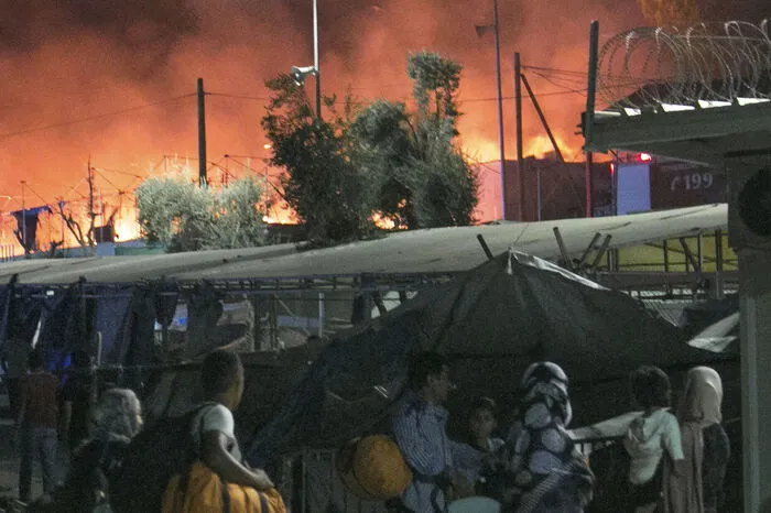 Ein Großteil des Hotspots soll nach Augenzeugenberichten von den Flammen zerstört worden sein. 