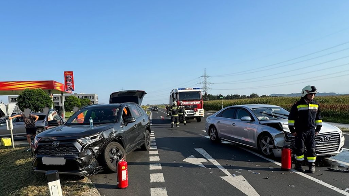 Zwei Fahrzeuge kollidierten auf der L 602 in Lang