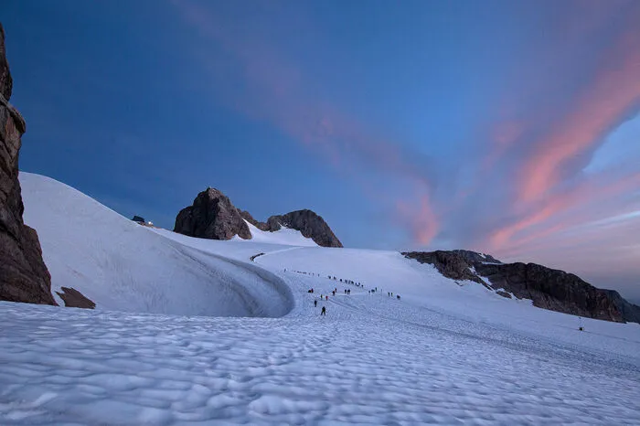 "Signal am Dachstein" erwies sich als Erlebnis für Auge und Ohren. Das Projekt wurde seit Jahren intensiv geplant und von La Strada-Chef Werner Schrempf konzipiert.