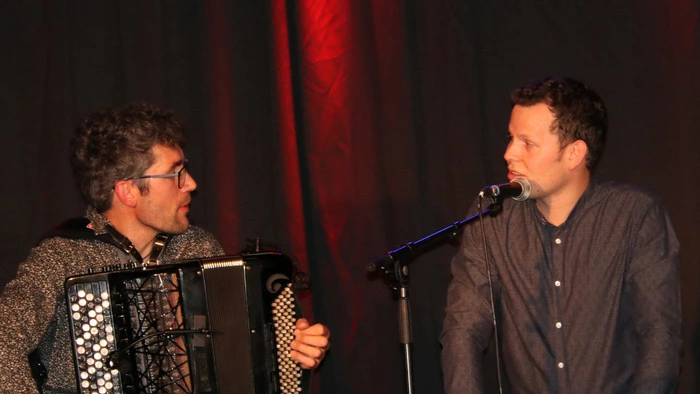 Das Duo klak stellte seine neueste CD "Eleven" vor.