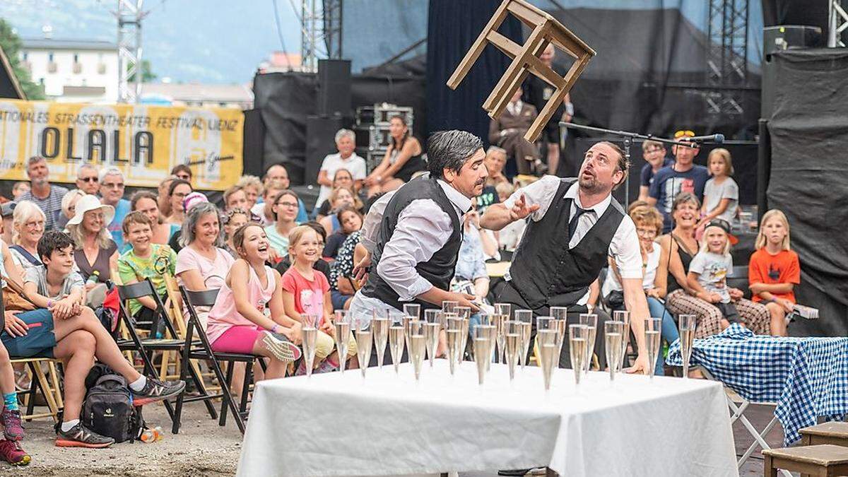 Gruppen wie die Sitting Ducks brachten das Publikum herzhaft zum Lachen