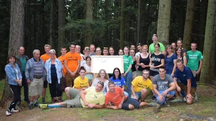 Unter dem Motto „Wanderlust wecken – Neues entdecken“ gestaltete die Landjugend-Ortsgruppe Anger einen Wanderweg, wofür sie mit Bronze ausgezeichnet wurde.