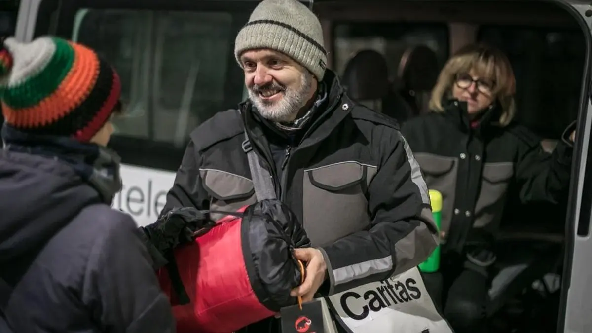 Die Caritas-Mitarbeiter kümmern sich gerade auch an besonders kalten Tagen um Menschen ohne Obdach