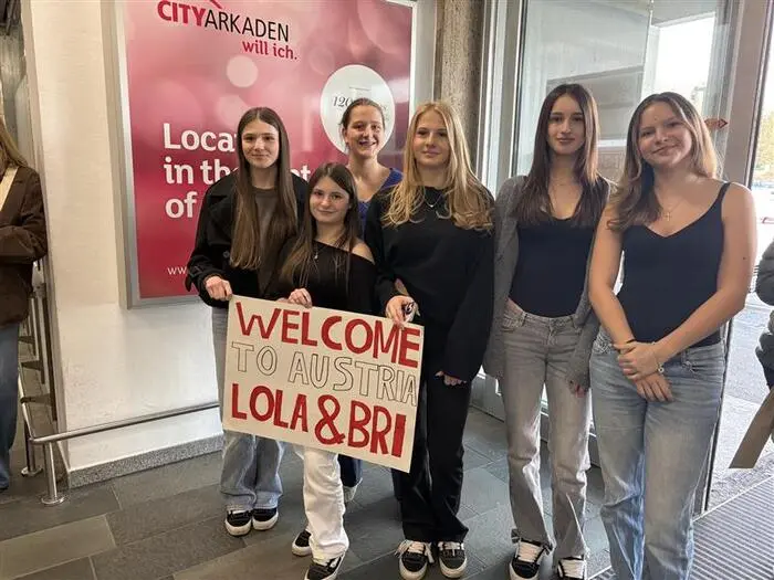 Bei diesen St. Veiter Schülerinnen werden die US-Schüler untergebracht