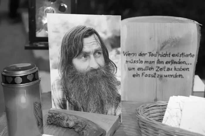 Kurz nach dem 40. Kunsthandwerksmarkt im Vorjahr starb Initiator Jean-Luc Lenoble im Alter von 71 Jahren in seinem Haus am Ossiacher Tauern. 