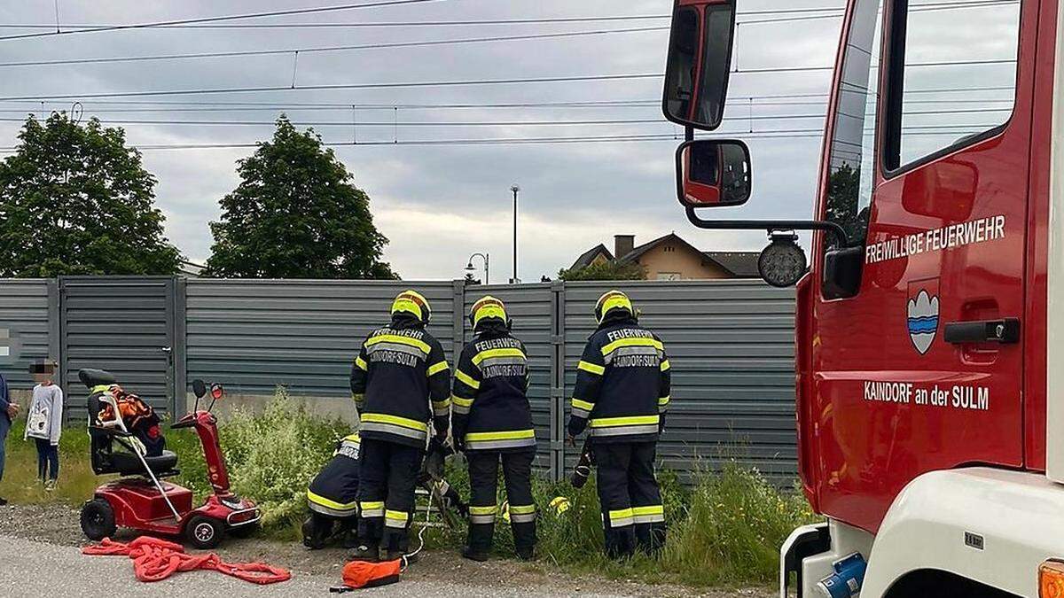 Die Feuerwehr konnte den Mann  aus seiner misslichen Lage befreien