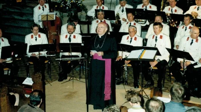 Johann Weber wurde in Graz als Sohn eines Gendarmerie-Inspektors geboren. Im Bild: Seckau 2002
