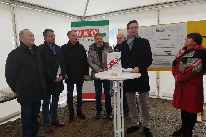 Klicken Sie sich durch die Bilder!