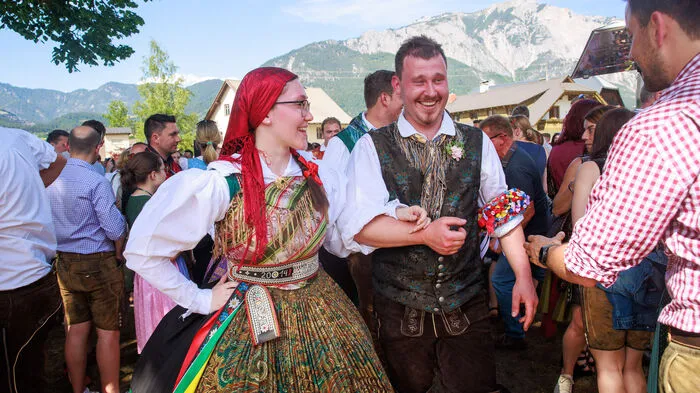 Pflichttermin am Pfingstmontag in Feistritz/Gail. Auch heuer organisierte die Burschenschaft das traditionelle Kufenstechen.