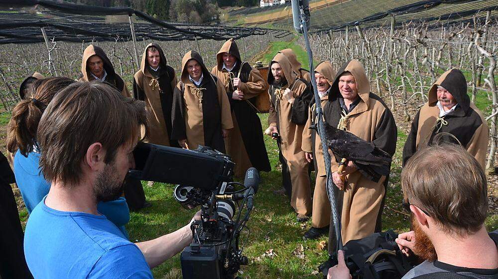Die Apfelmänner wurden von Kameramann und Tonassistent perfekt in Szene gesetzt