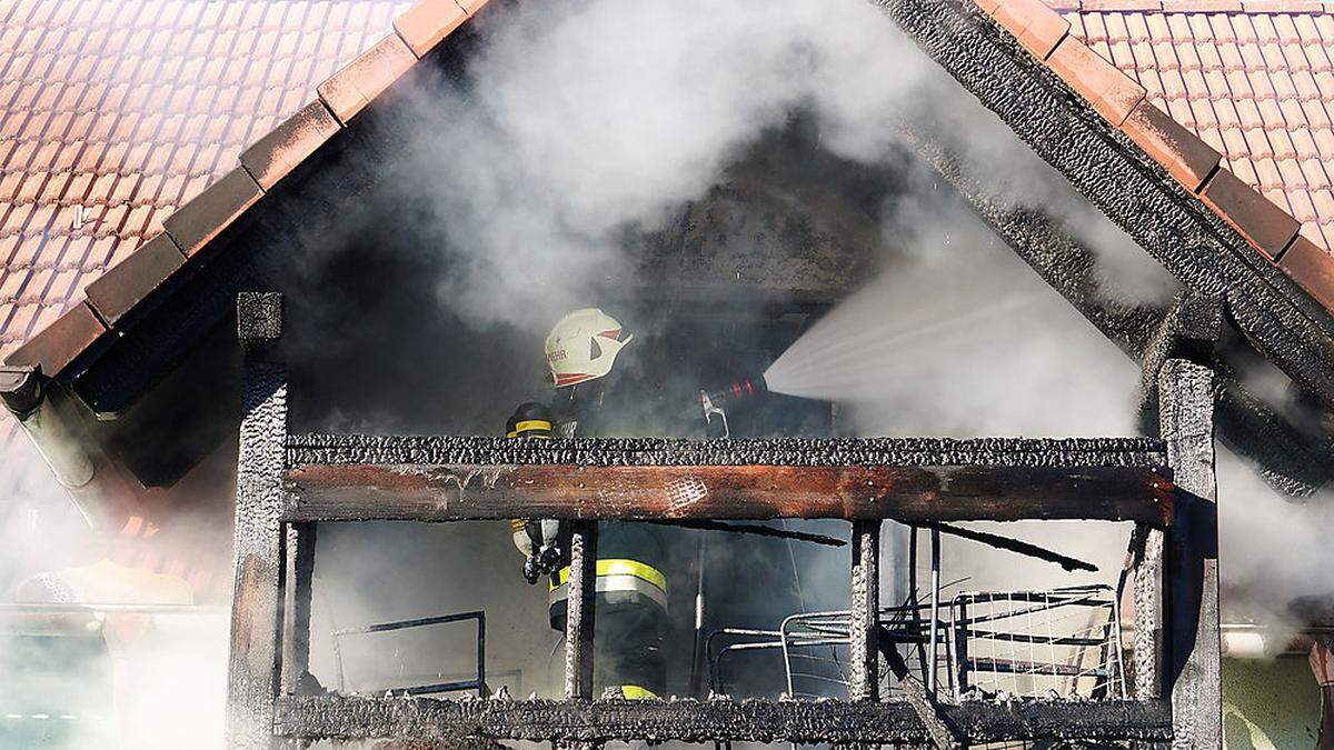 Feuerwehr im Löscheinsatz