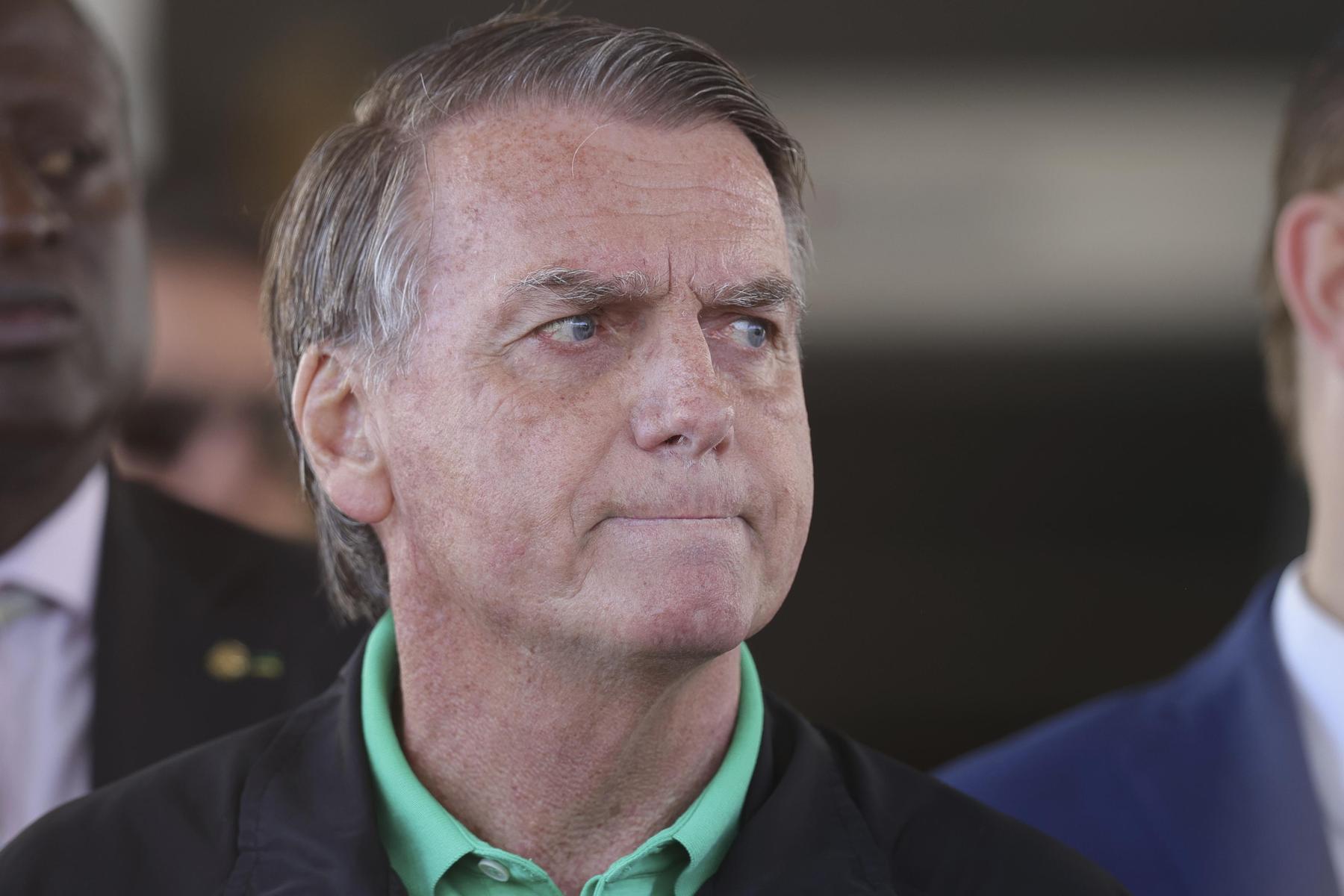 Strikte Auflagen: Brasiliens Ex-Präsident Bolsonaro muss Fußfessel tragen