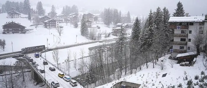 Cortina begrüßte Olympia mit Winterwetter