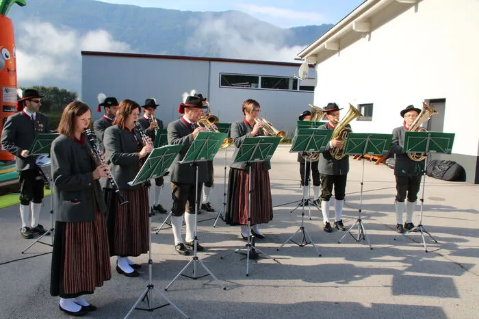 Die Trachtenkapelle Lendorf sorgte für den musikalischen Auftakt.