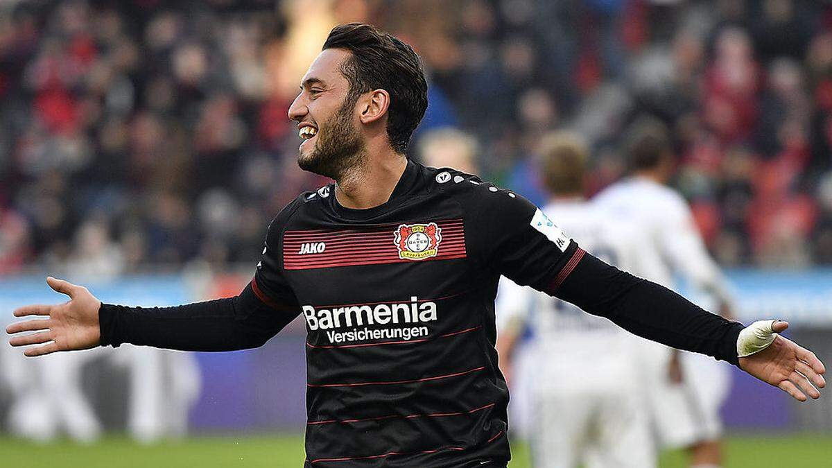 Hakan Calhanoglu