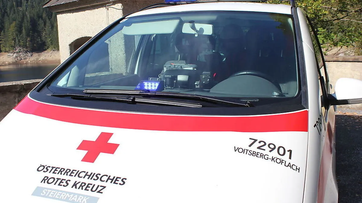 In Söding-St. Johann wurde ein Mann beim Sturz von einer Leiter verletzt