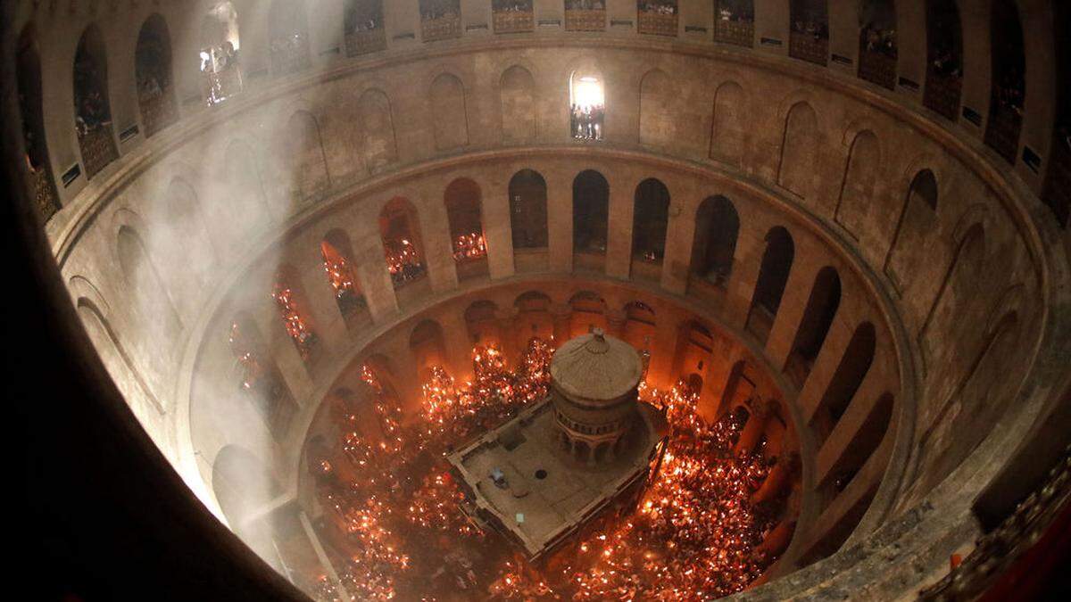 Mit der geheimnisvollen „Liturgie des Heiligen Feuers“ feiert die orthodoxe Christenheit Jahr in der Grabeskirche Ostern