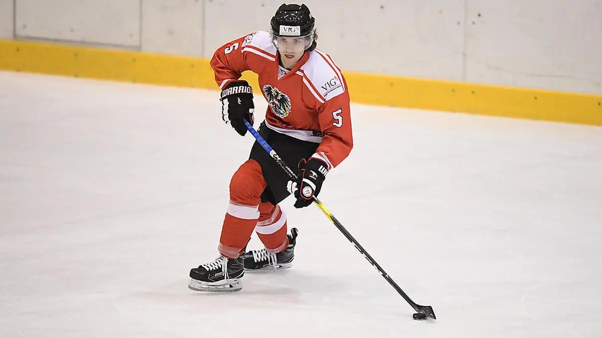 TELFS,AUSTRIA,05.DEC.18 - ICE HOCKEY -  IIHF World Junior Championship, under 20, Austria vs Italy, test match. Image shows Patrick Stueckler (AUT). Photo: GEPA pictures/ Amir Beganovic