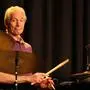 Ein Stoiker am Schlagzeug - Charlie Watts bei seinem Auftritt im Stadtsaaal