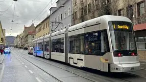 Straßenbahnen stehen in der Annenstraße still | Straßenbahnen stehen in der Annenstraße still