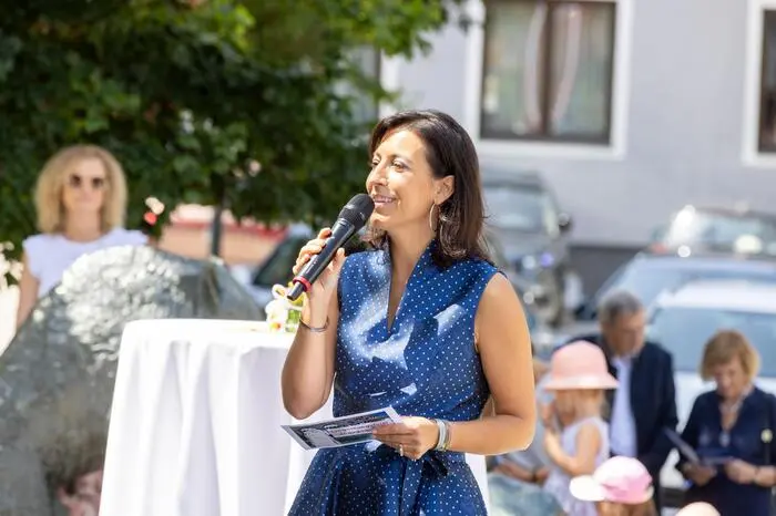 Feierlichkeiten zu Ehren von Anna Grant und Anna Eberstein