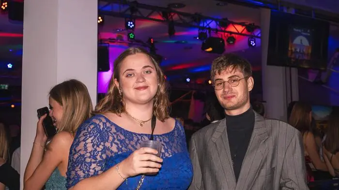 Hunderte Gäste waren beim Maturaball der CHS dabei