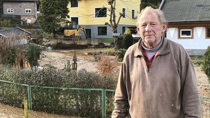 Der Keller von Helmut Grillitsch ist voll Schlamm und Wasser