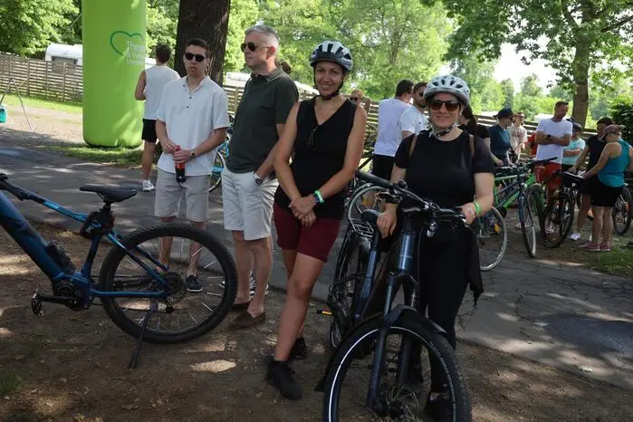 Am Auradln nahmen etwa 200 Radfahrerinnen und Radfahrer teil