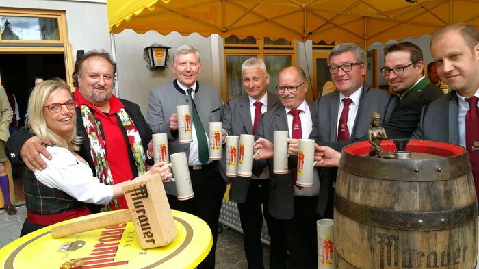 Zahlreiche Besucher ließen sich die Neueröffnung des Brauhauses in Murau nicht entgehen.