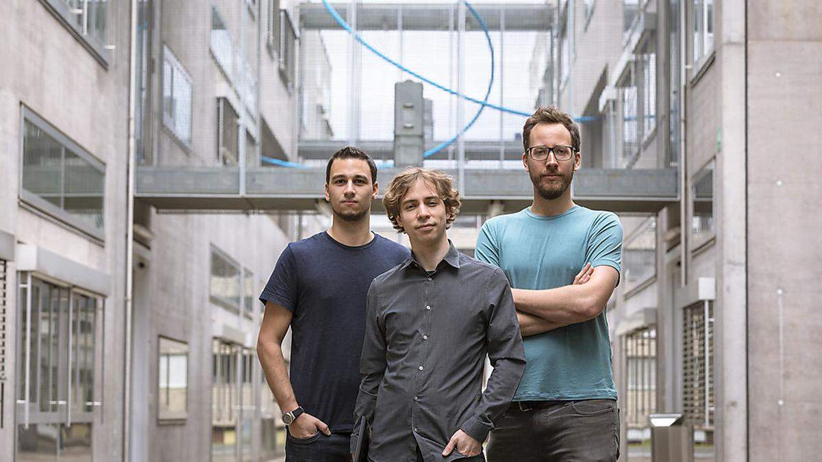 erneut erfolgreiches Cybersecurity-Team in Graz: Hier Michael Schwarz, Daniel Gruss und Moritz Lipp