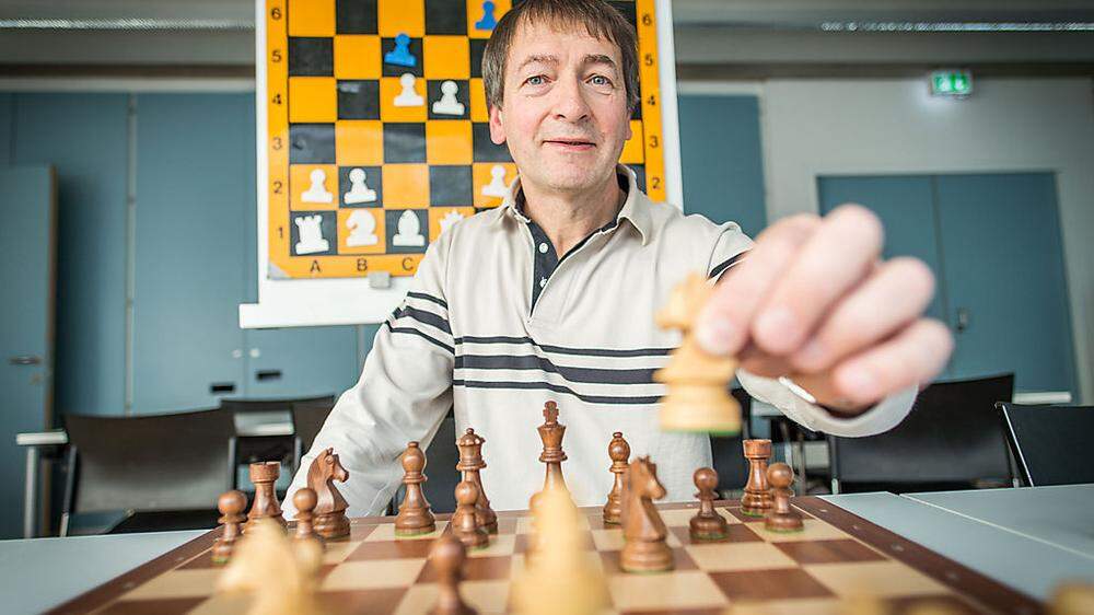 Erich Gigerl engagiert sich für die Förderung von Schach