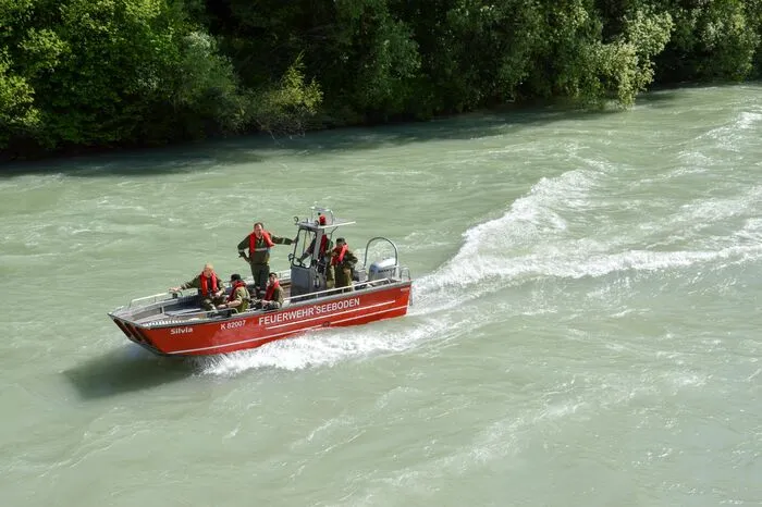Fünf mit Booten ausgestattete Wehren des Bezirks - Spittal, St. Peter-Spittal, Kleblach-Lind, Seeboden und Döbriach - nahmen an der Übung teil. Ein sechstes Boot im Bezirk gibt es noch in Millstatt.