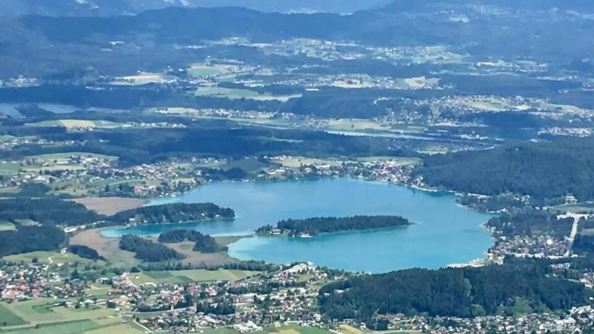 Blick auf den traumhaften Faaker See