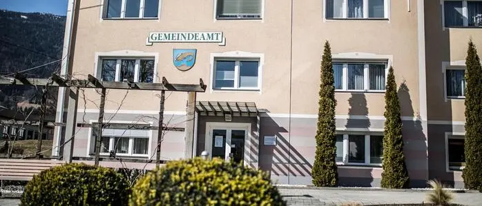 Den Gemeindevertretern von Steindorf stehen zwei Verhandlungstage am Landesverwaltungsgericht bevor
