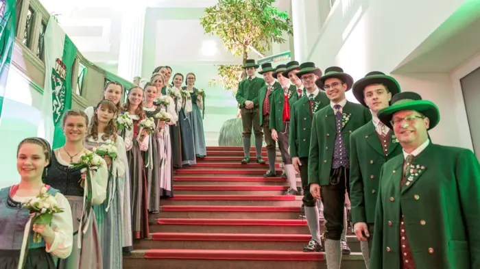 20 Tanzpaare der Roßecker sorgten für Aufsehen beim "Ball der Steirer".