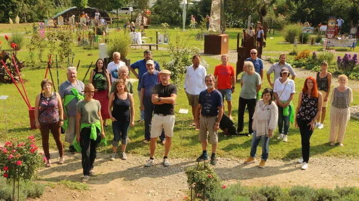 30 Künstlerinnen und Künstler stellen derzeit ihre Werke aus, hier zu sehen sind jene, die auch heute beim Tag der offenen Tür vor Ort waren.