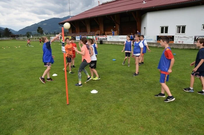 Man will vor allem schon bei Kleinkindern die Begeisterung für sportliche Betätigungen wecken und fördern, so der Leiter des Teams in St. Peter, Andreas Esterl.
