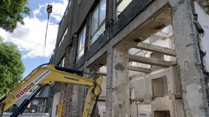 Das Dorotheum wird zu einem Motel One umgebaut und auch das Auktionshaus wird wieder einziehen.