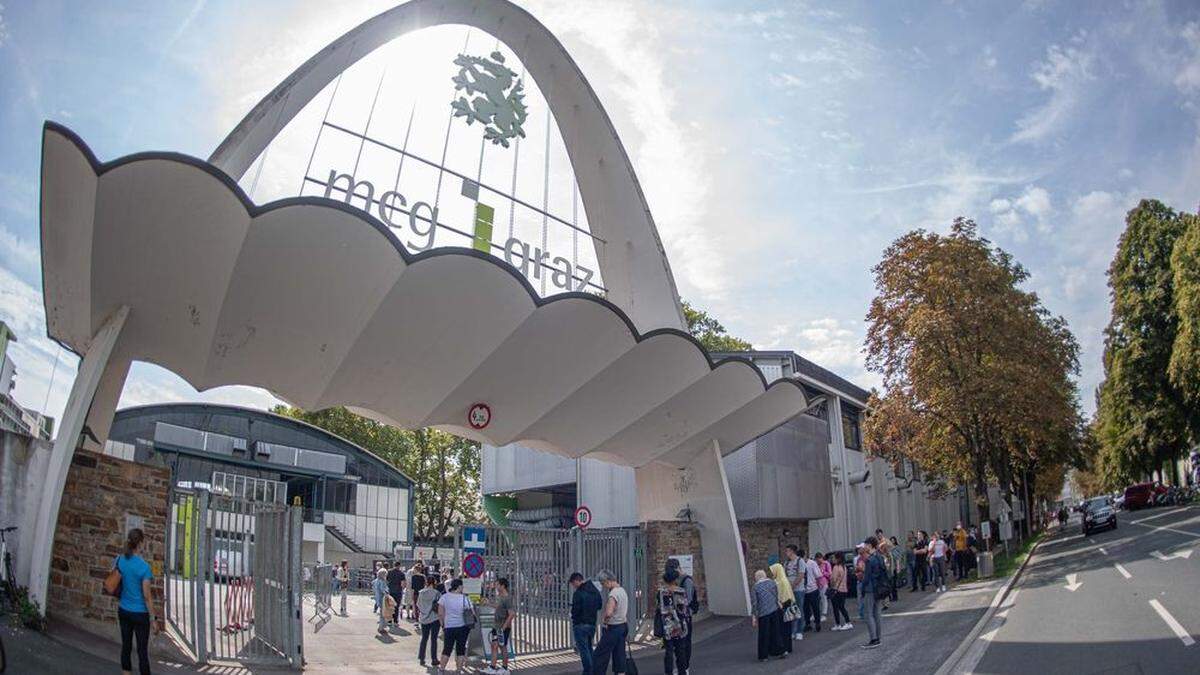 Tests und Impfungen werden weiter auf der Grazer Messe angeboten