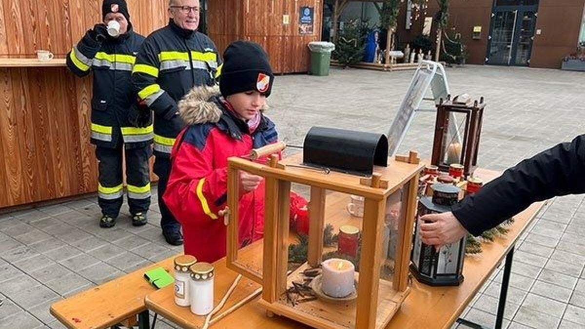 In Lannach kamen bei der Friedenslichtausgabe dieses Jahr über 1500 Euro an freiwilligen Spenden zusammen